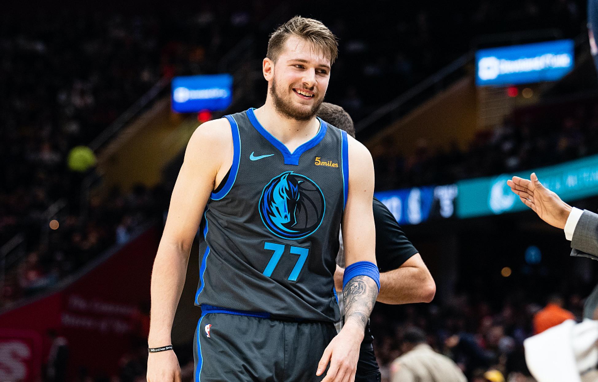 [乒乓球]上海地产、山东魏桥取得乒超开门红.